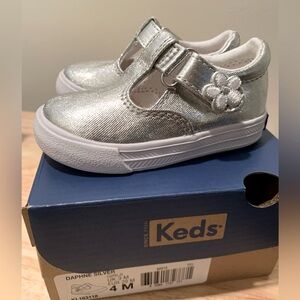 Keds Daphne Silver Mary Jane Sneakers - size 4 (walker)